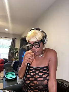 thesacredslut online show from 18, 2, 2026