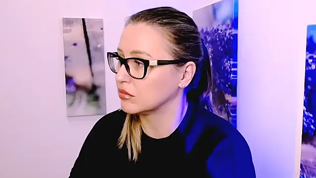 MilisBrey  online show from 28, 11, 2025