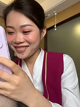 Snapshot of youyou-baby999 chatting on 7, 3, 2026 youyou-baby999 online show from 7, 3, 2026