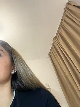 Snapshot of AshleyAddictionn chatting on 29, 11, 2025 AshleyAddictionn online show from 29, 11, 2025