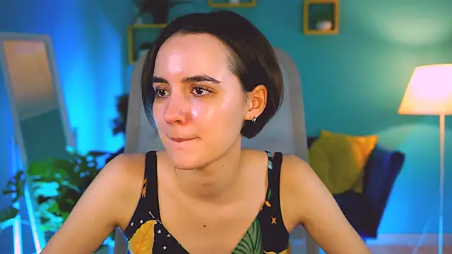 KateWillows online show from 18, 12, 2025