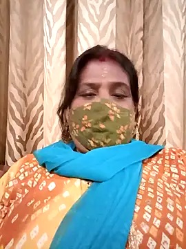 Snapshot of me-pari-hu chatting on 7, 3, 2026 me-pari-hu online show from 7, 3, 2026