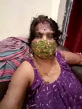 Snapshot of me-pari-hu chatting on 8, 3, 2026 me-pari-hu online show from 8, 3, 2026