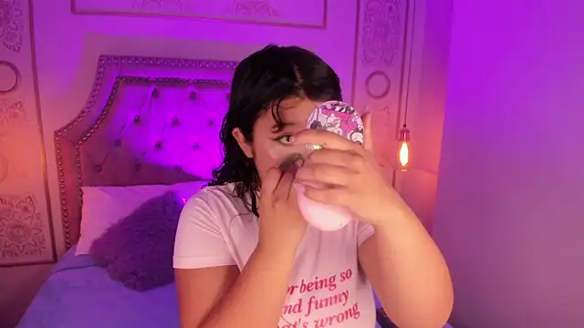 Snapshot of honny_blaice chatting on 3, 12, 2025 honny blaice online show from 3, 12, 2025