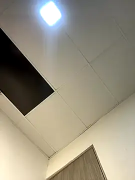 laia williamss online show from 16, 12, 2025