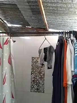 laia williamss online show from 3, 2, 2026