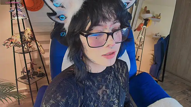 AryRousse online show from 25, 3, 2026