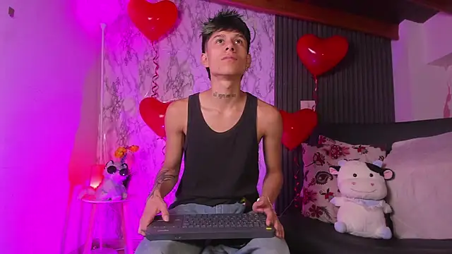 Snapshot of Jake_beach_ chatting on 13, 2, 2026 Jake beach online show from 13, 2, 2026