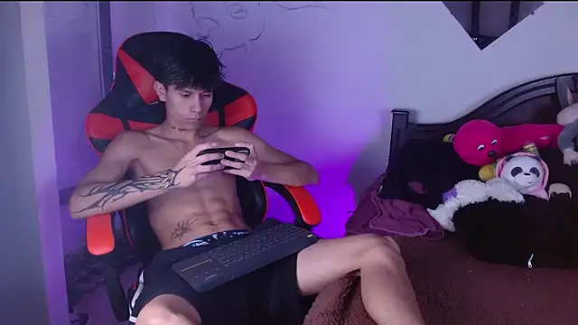 Snapshot of Jake_beach_ chatting on 10, 3, 2026 Jake beach online show from 10, 3, 2026