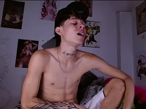 Snapshot of Jake_beach_ chatting on 21, 3, 2026 Jake beach online show from 21, 3, 2026