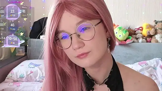 Kitty smalltits online show from 9, 2, 2026