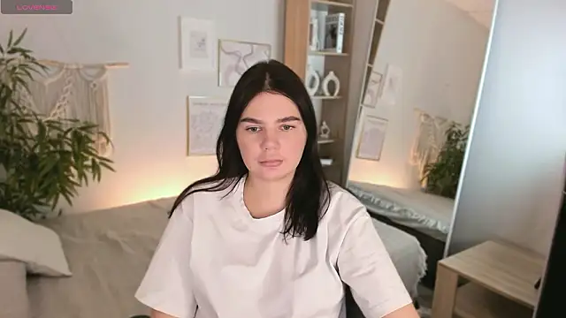 millybrown online show from 2, 2, 2026