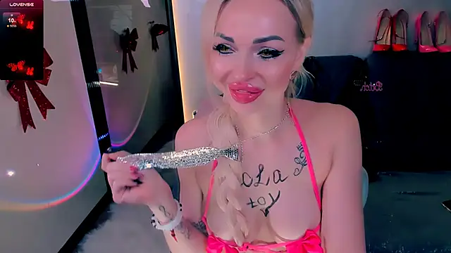 Lola Bombita online show from 14, 1, 2026