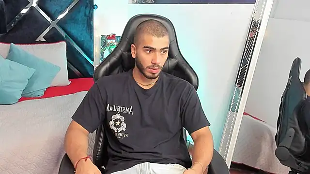 Franco banderas online show from 19, 12, 2025