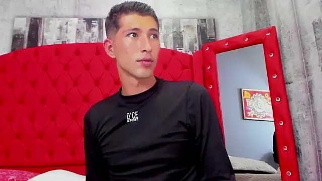 jay Bluee1 online show from 4, 12, 2025