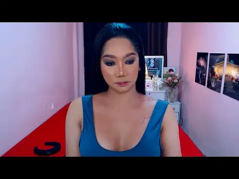 UrScreenGoddess online show from 10, 3, 2026