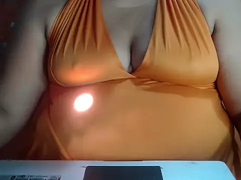 karolbb0 online show from 21, 12, 2025