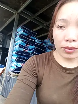 Evelyn-n online show from 18, 12, 2025