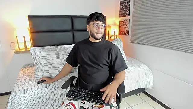 mike foxxx  online show from 7, 1, 2026