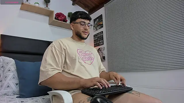 mike foxxx  online show from 3, 2, 2026