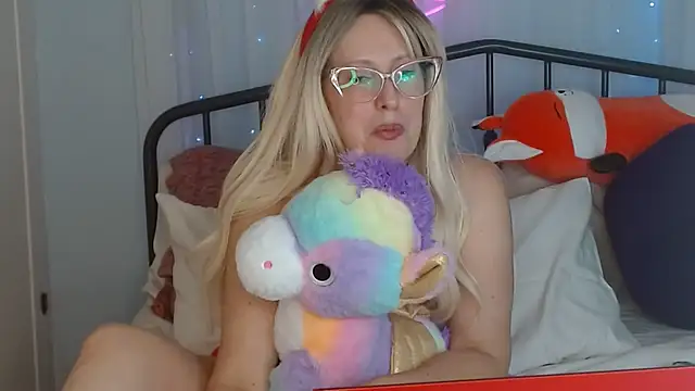 Katina-LoveJoy online show from 19, 12, 2025