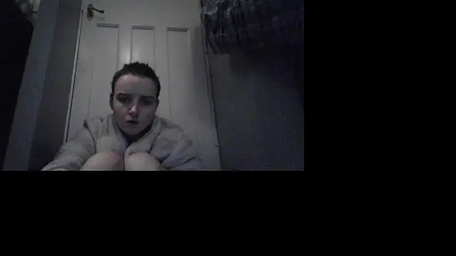 Amy01112 online show from 18, 12, 2025