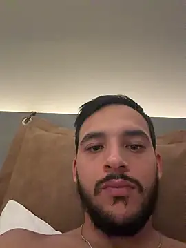 Snapshot of Amirof26 chatting on 30, 11, 2025 Amirof26 online show from 30, 11, 2025