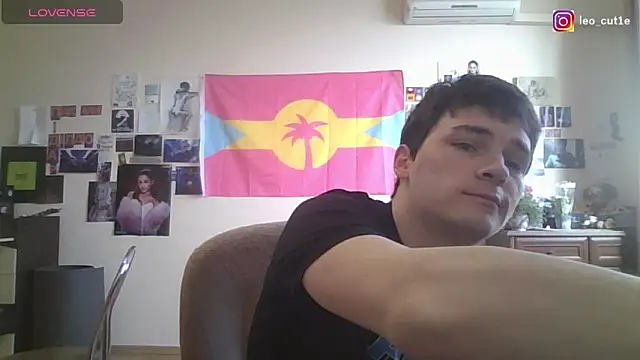 leo cutie online show from 19, 3, 2026