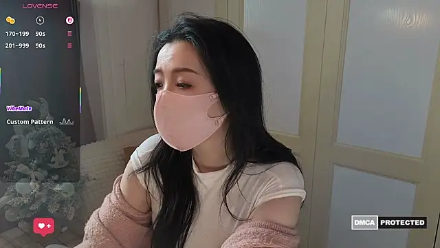 nayomi 34f online show from 21, 12, 2025