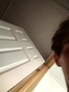 Snapshot of cmoneyyy021 chatting on 1, 12, 2025 cmoneyyy021 online show from 1, 12, 2025