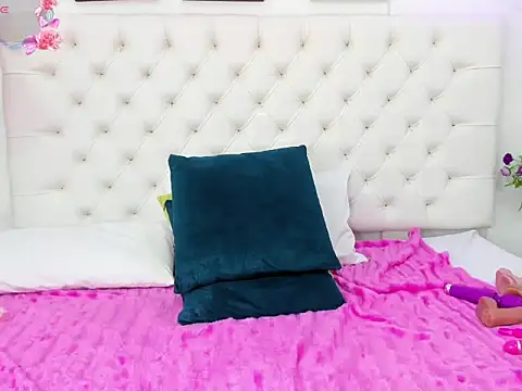 jennystark  online show from 16, 12, 2025