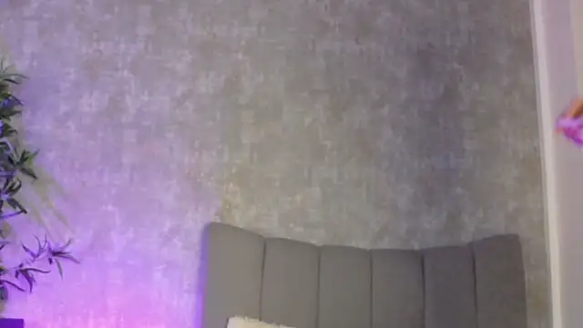 LucyRayy online show from 11, 2, 2026