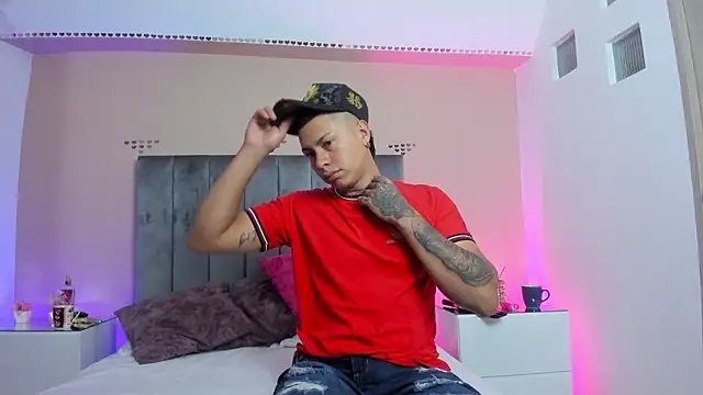 kaylaa sex online show from 24, 2, 2026