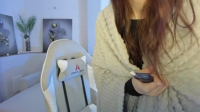 KrisDoeil online show from 2, 2, 2026