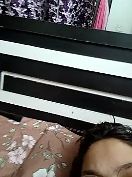 Snapshot of shilpa-singh chatting on 8, 1, 2026 shilpa-singh online show from 8, 1, 2026