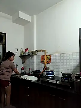 Snapshot of shilpa-singh chatting on 14, 1, 2026 shilpa-singh online show from 14, 1, 2026