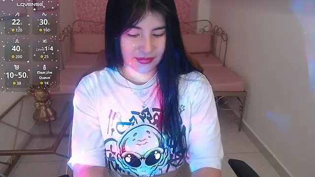 Nina harpper  online show from 3, 12, 2025