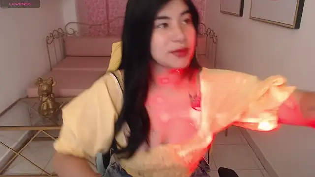 Nina harpper  online show from 15, 1, 2026