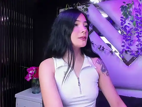 Snapshot of liinzy_rouse69 chatting on 27, 2, 2026 liinzy rouse69 online show from 27, 2, 2026