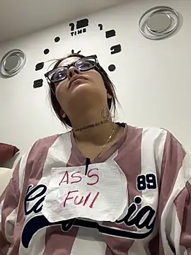 Slut Dirty Nastyy online show from 27, 3, 2026