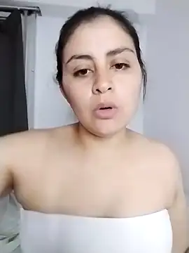 latina prohibida online show from 15, 2, 2026