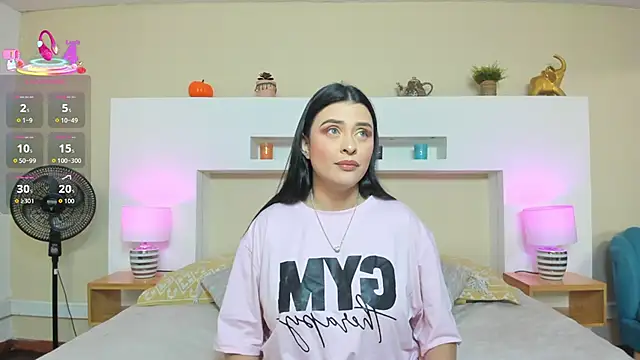 AnikaRomanoff  online show from 15, 12, 2025