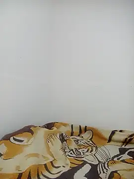 Sweetprouble 17 online show from 11, 1, 2026