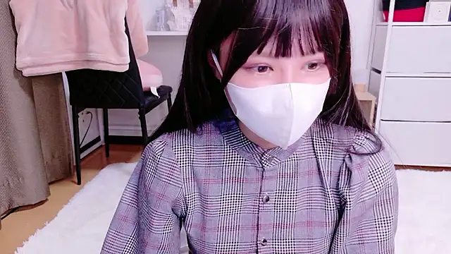 Snapshot of mirei_ch chatting on 4, 12, 2025 mirei ch online show from 4, 12, 2025