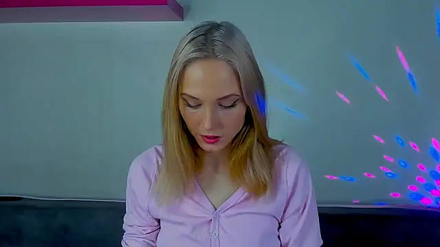 Gina Gina love online show from 21, 12, 2025