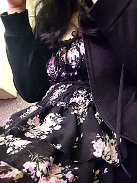 Miky Lyn online show from 5, 2, 2026