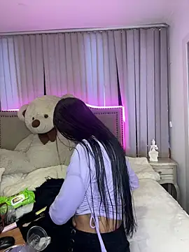 lya  brown online show from 19, 3, 2026