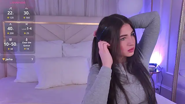 Snapshot of LisaDeviss chatting on 7, 2, 2026 LisaDeviss online show from 7, 2, 2026