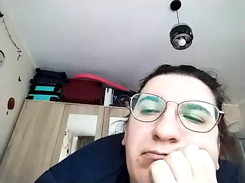 Dana92va online show from 9, 2, 2026