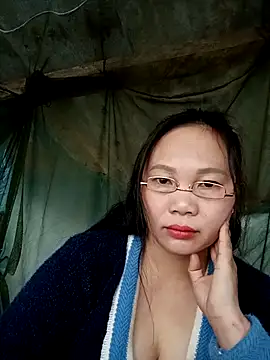 ava-dellght online show from 5, 12, 2025